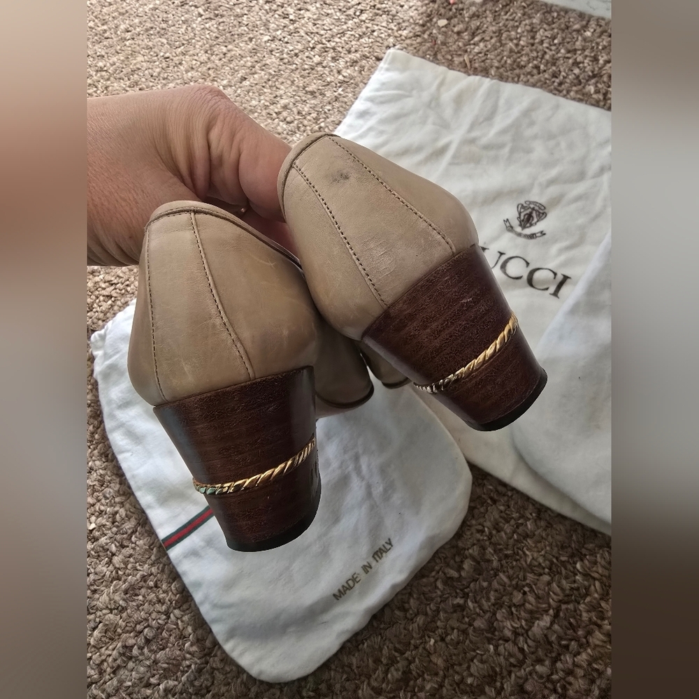 Gucci Vintage Women's Beige Loafers - Picture 7 of 8